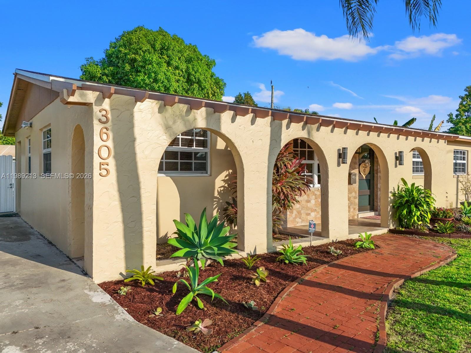 3605 SW 122nd Place, Miami, FL 33175 photo 2