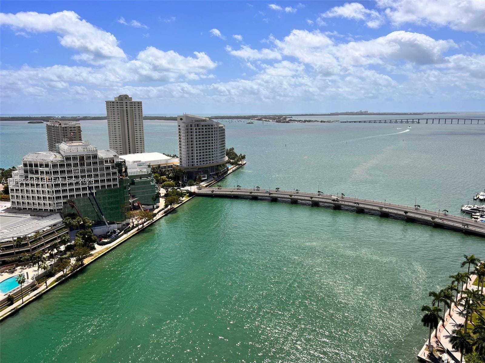 495 Brickell Avenue 2401, Miami, FL 33131 photo 2