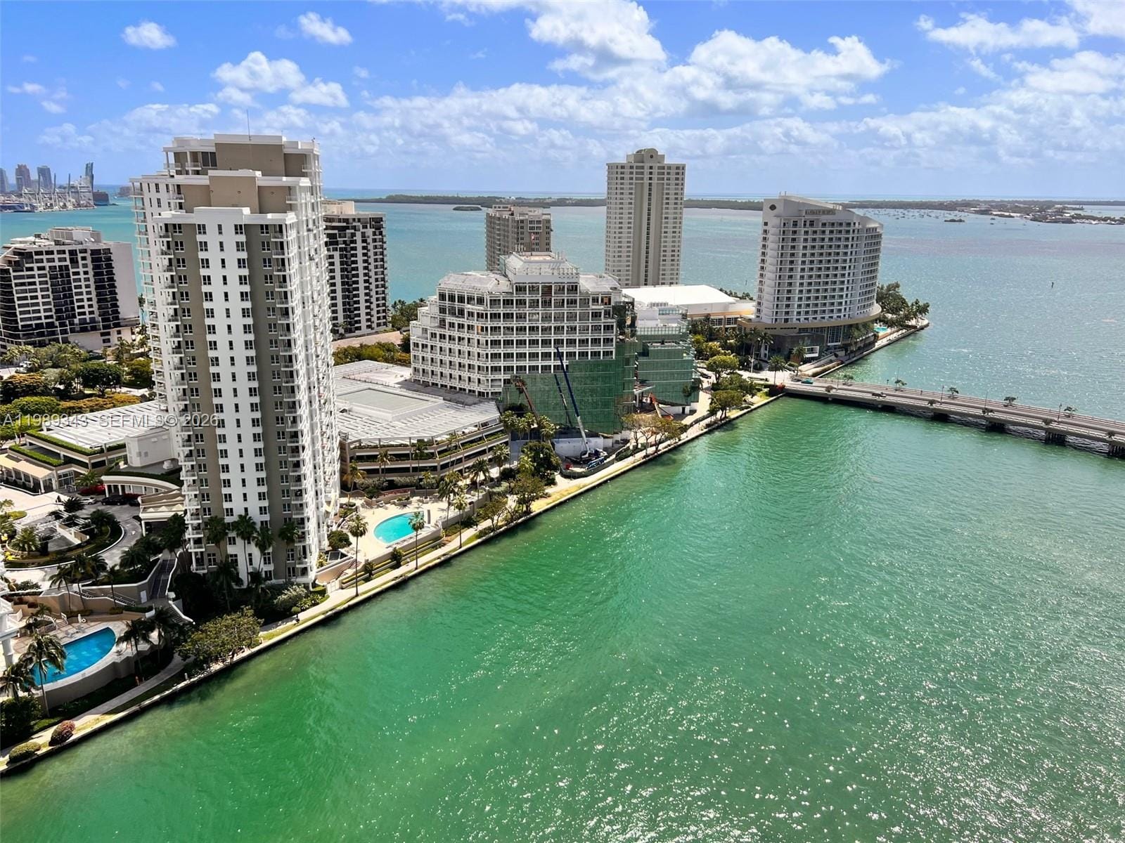 495 Brickell Avenue 2401, Miami, FL 33131 photo 3
