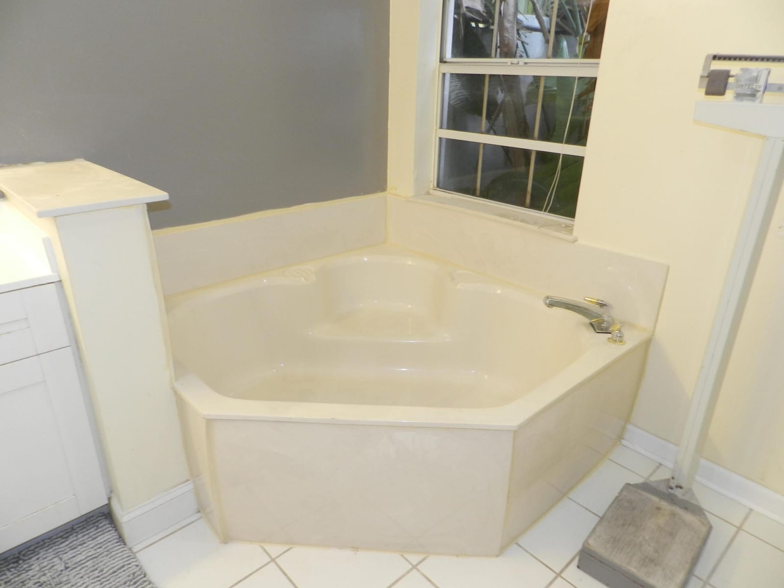 9198 Heathridge Drive — photo 11