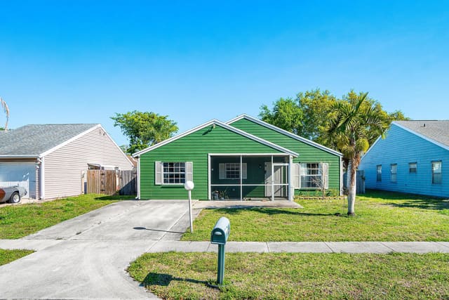 7883 Blackwood Lane, Lake Worth, FL 33467