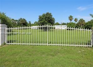 4555 Pioneer 16th Street, Clewiston, FL 33440, Clewiston