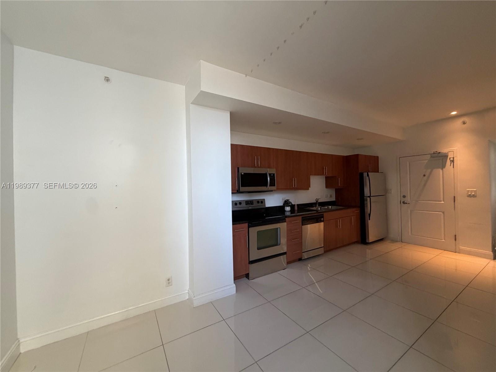 111 E Flagler Street 606, Miami, FL 33131 photo 4