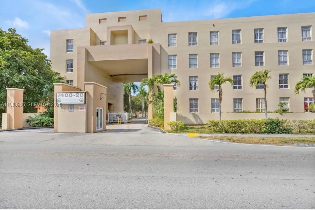 7420 W 20th Avenue 243, Hialeah, FL 33016, Hialeah