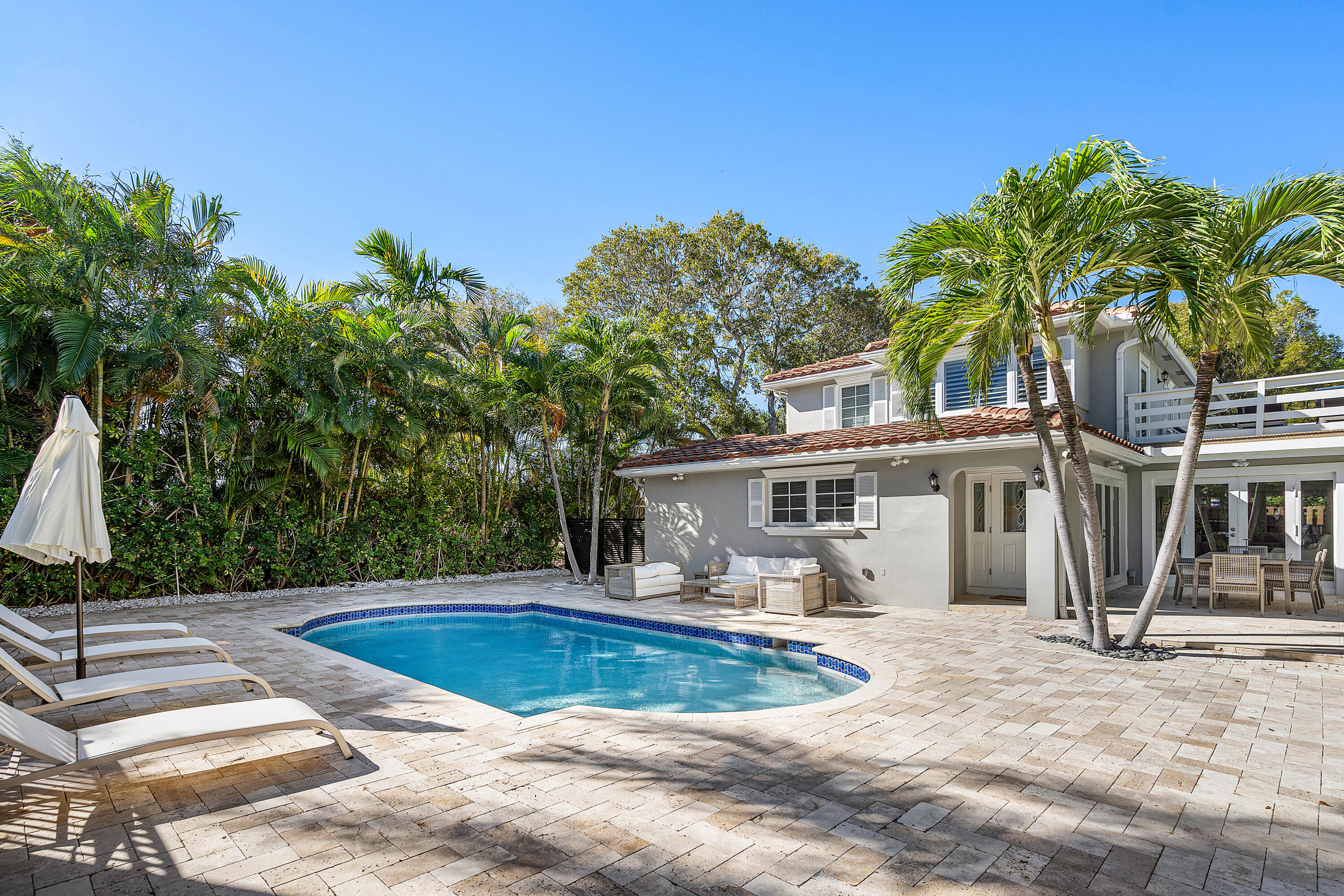 820 Palm Trail, Delray Beach, FL 33483, Delray Beach