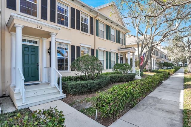 133 Wentworth Court, sold in Charleston Court At Abacoa, Jupiter, FL