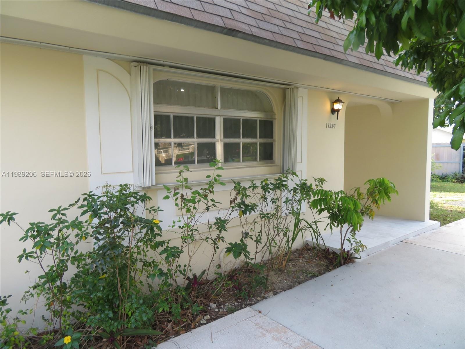 17247 SW 112th Place 21044, Miami, FL 33157