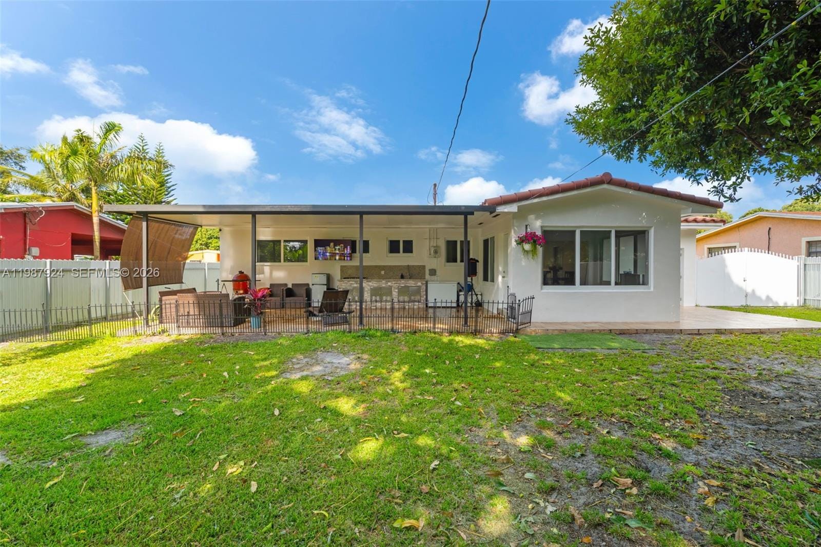 10747 NW 22nd Court, Miami, FL 33167 photo 2