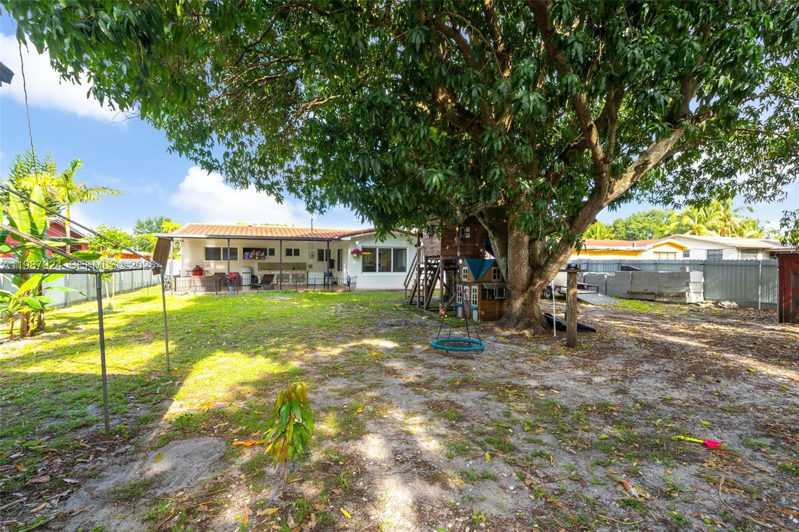10747 NW 22nd Court, Miami, FL 33167 photo 10