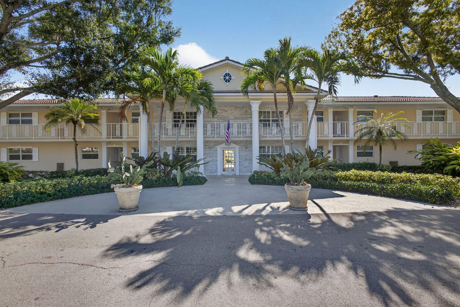 478 Tequesta Drive 205, Tequesta, FL 33469 photo 3