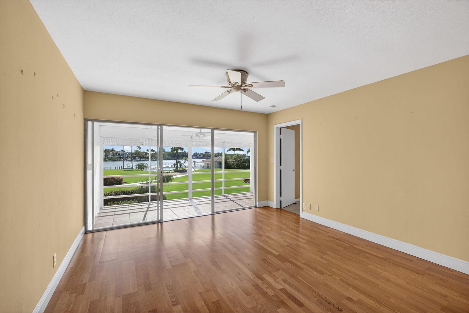 478 Tequesta Drive 205, Tequesta, FL 33469 photo 5