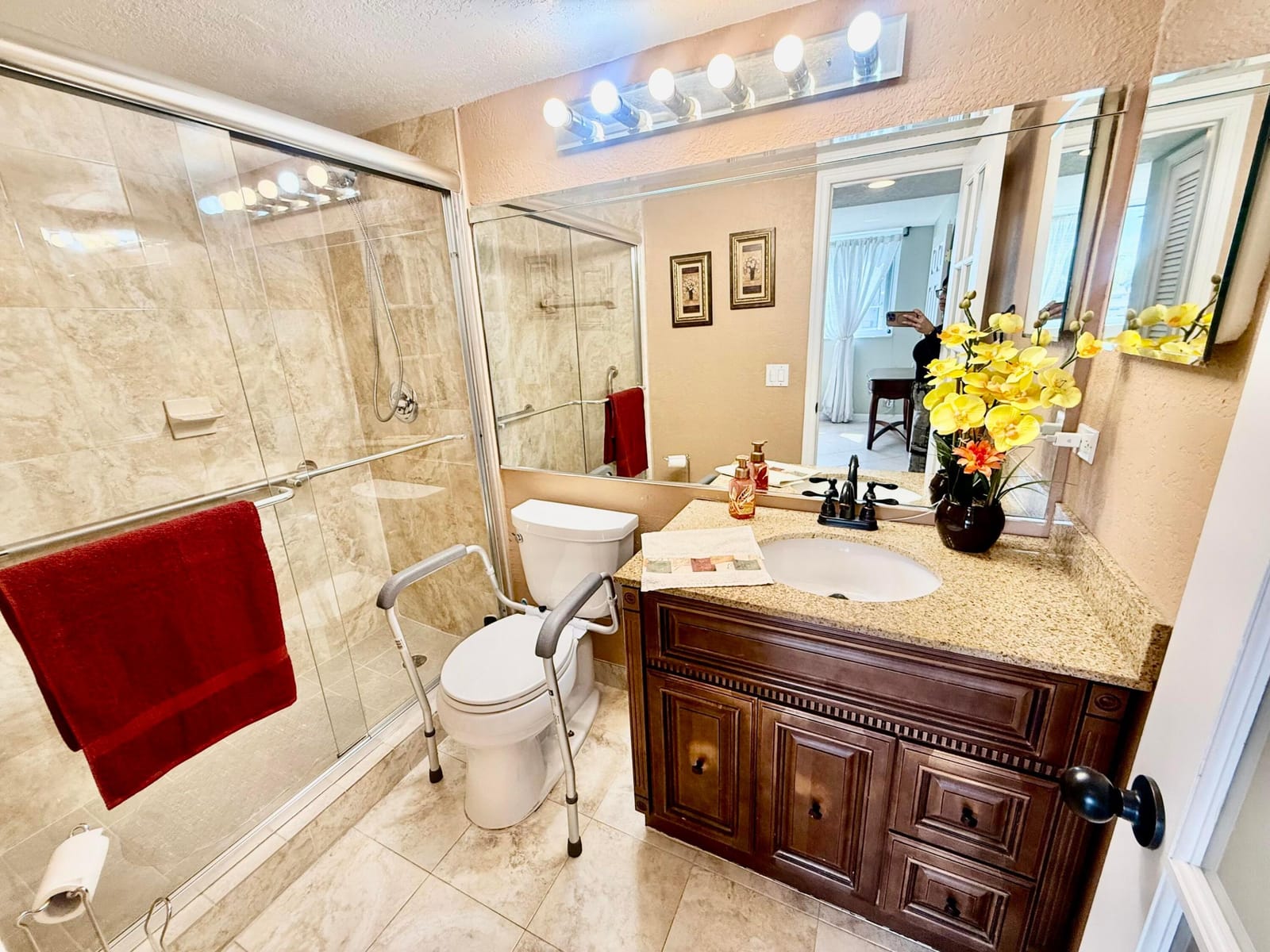 8970 S Hollybrook Boulevard 207, Pembroke Pines, FL 33025 photo 22