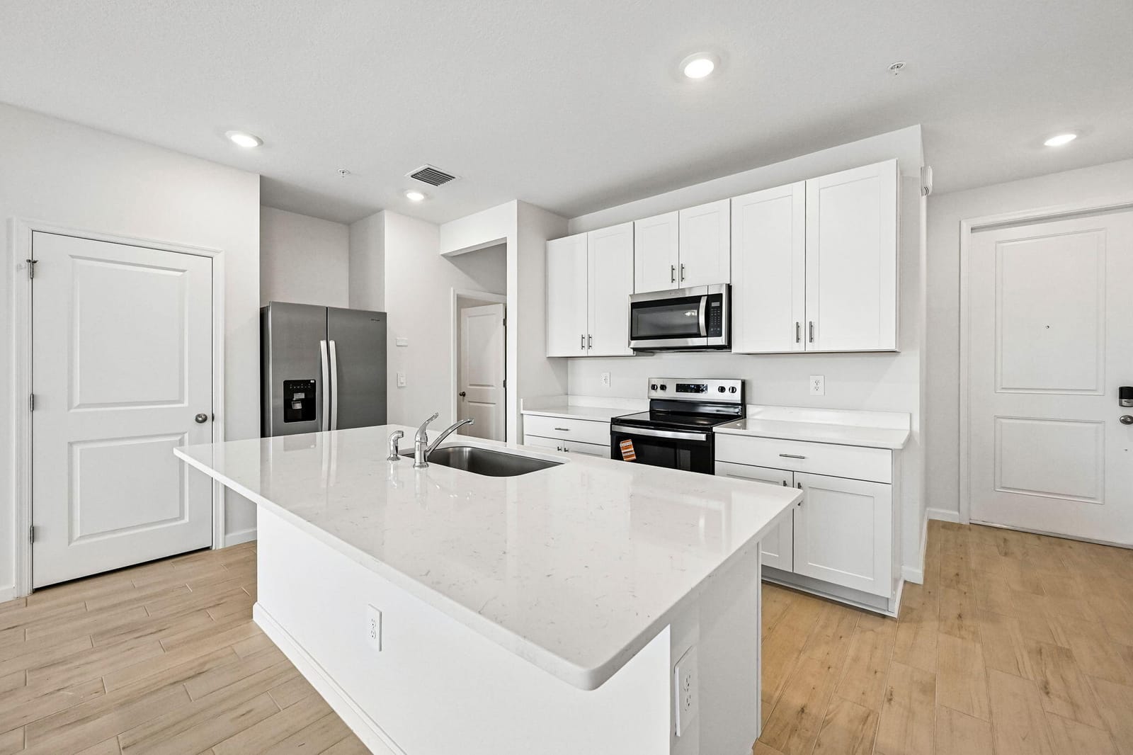 620 Salisbury Circle — photo 12