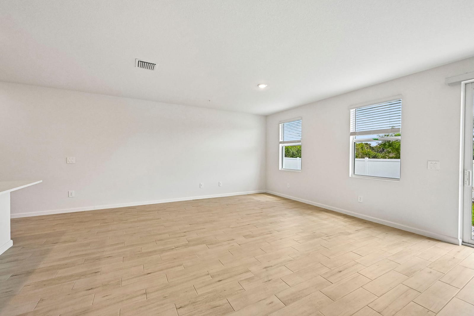 620 Salisbury Circle — photo 7