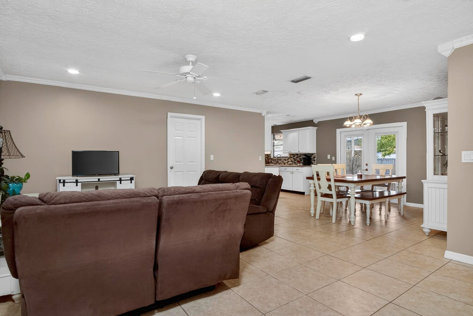 2068 SW Morelia Lane — photo 8