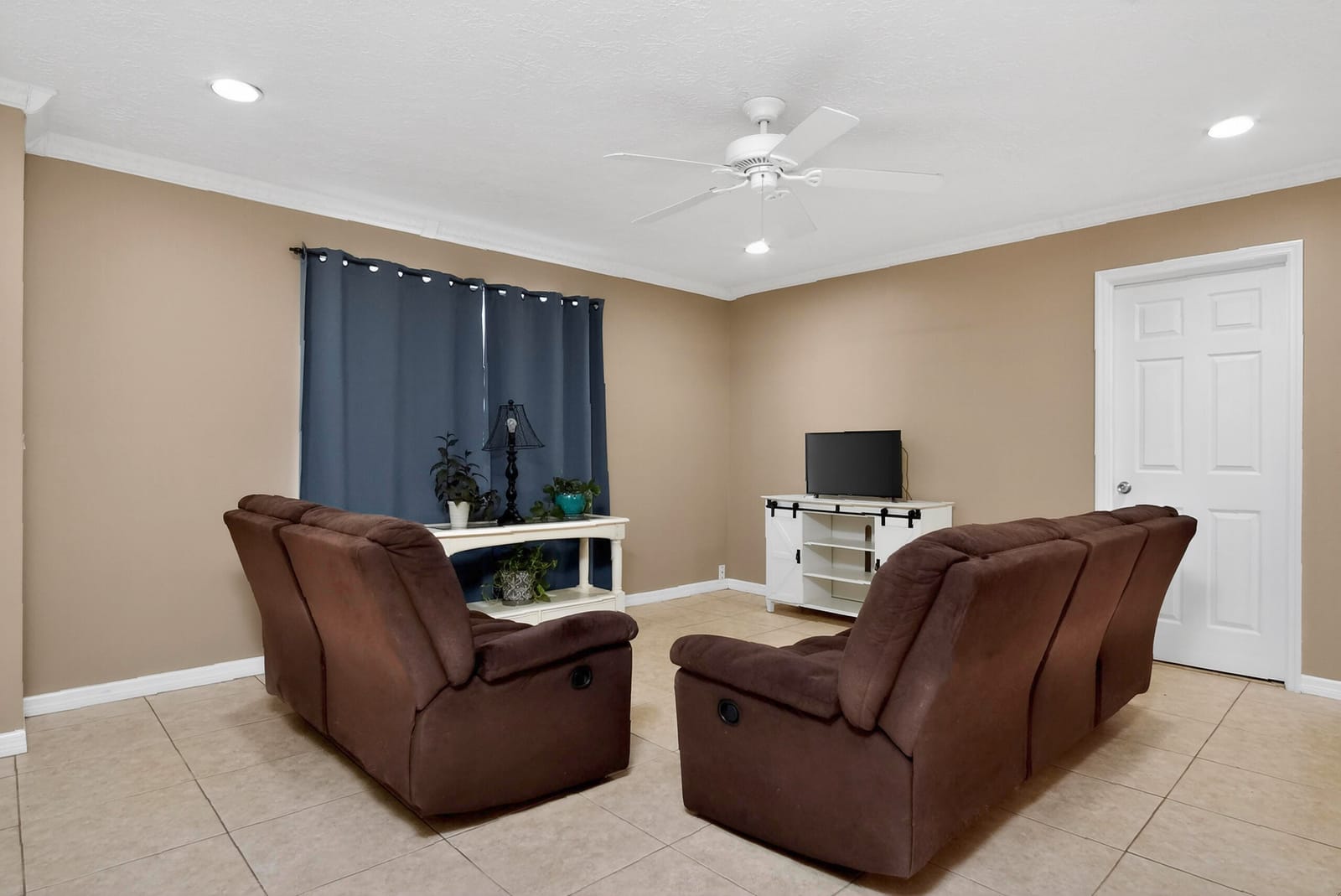 2068 SW Morelia Lane — photo 9