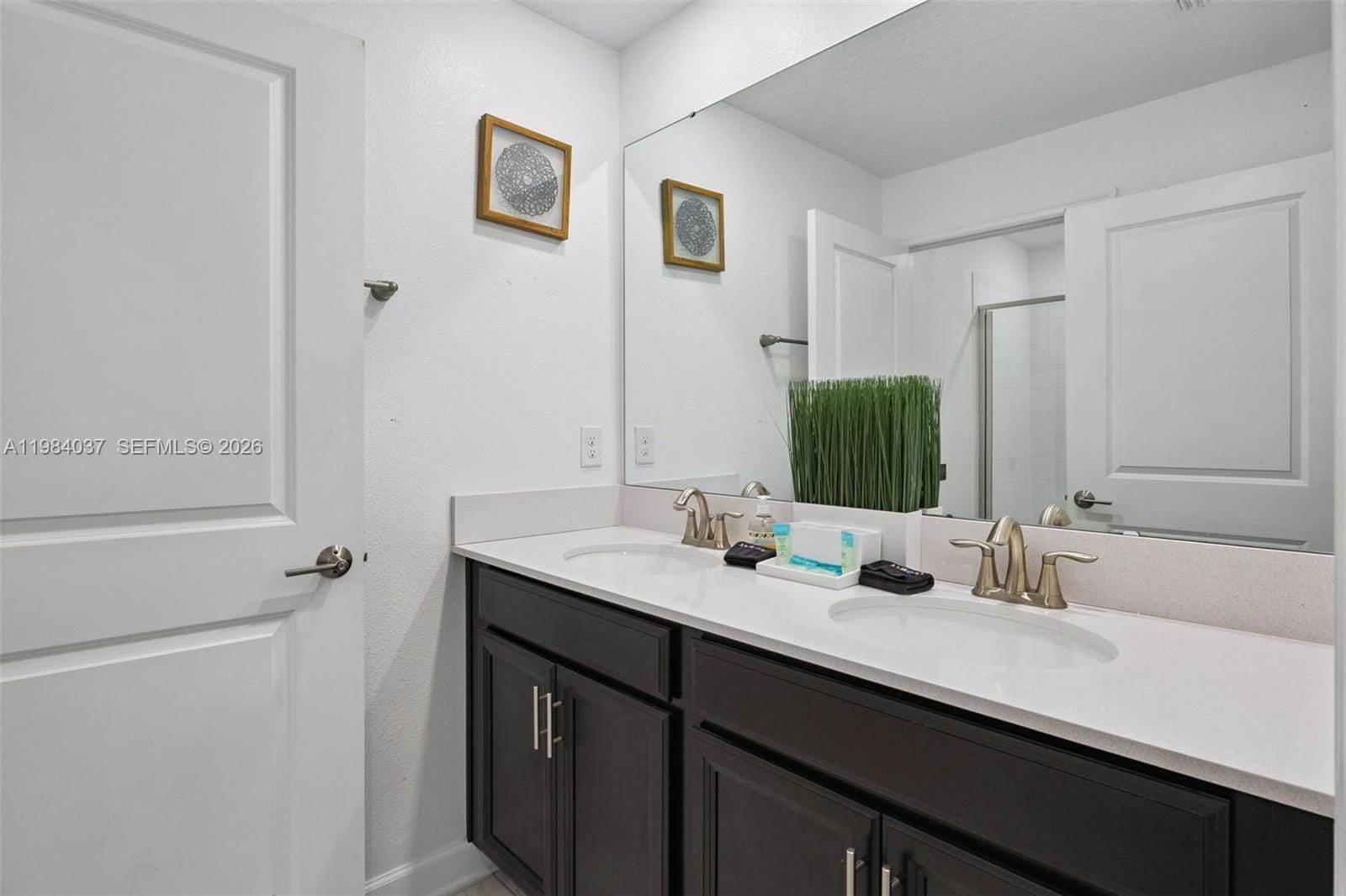 992 Leasder Street — photo 11