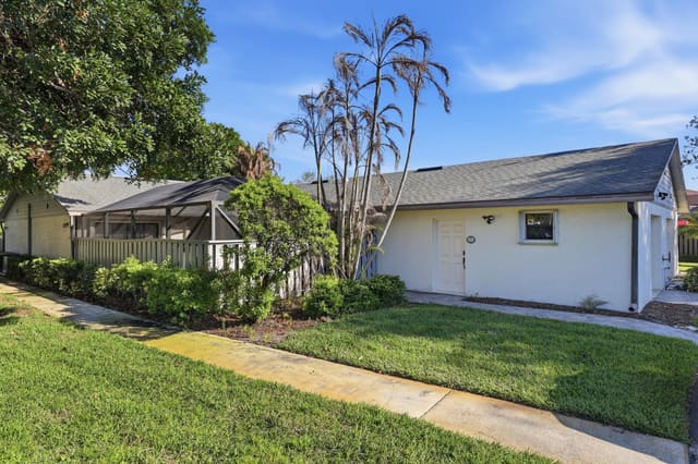 1701 Mariners Cove, Fort Pierce, FL 34950