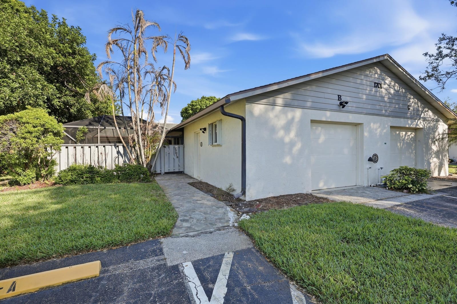 1701 Mariners Cove — photo 2