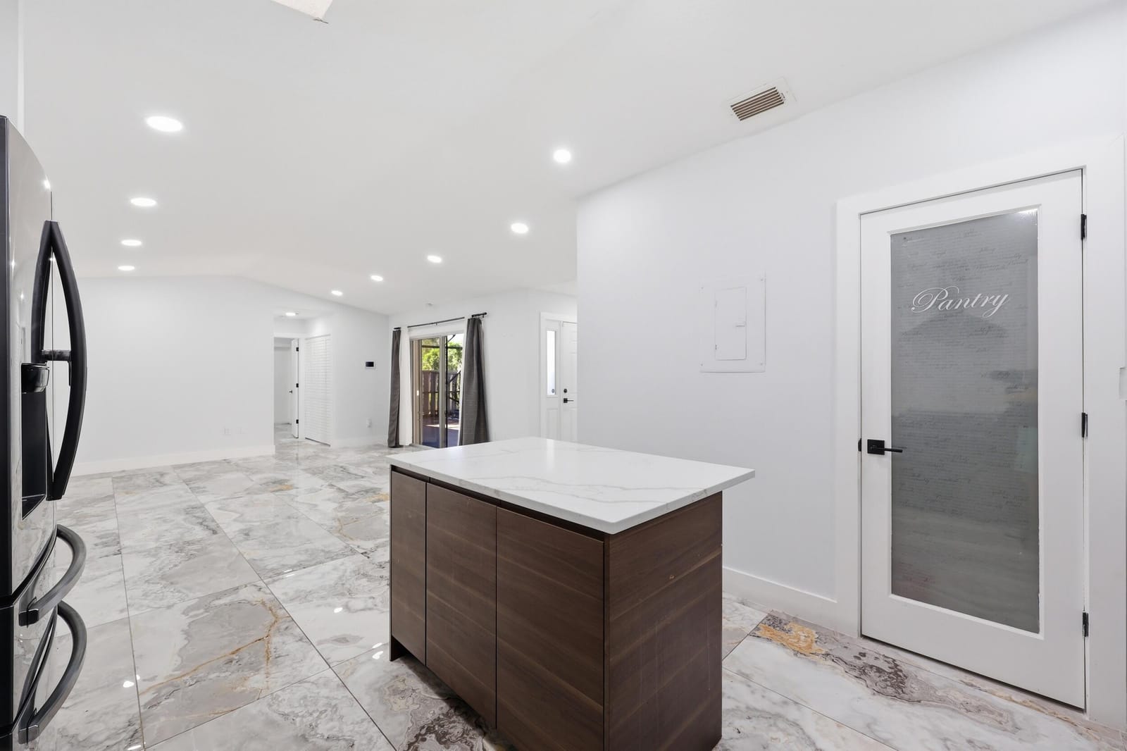 1701 Mariners Cove — photo 11