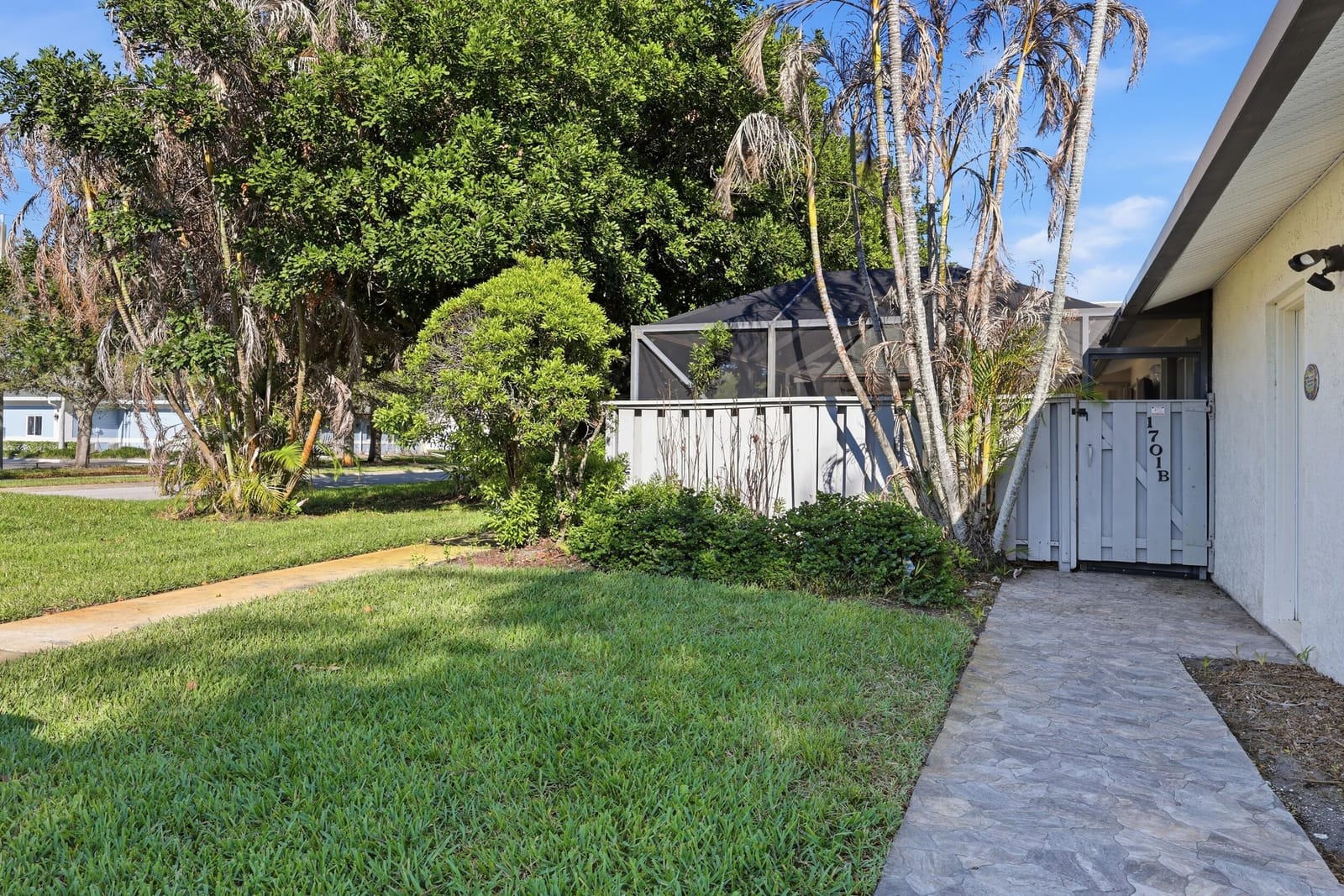 1701 Mariners Cove, Fort Pierce, FL 34950 photo 27