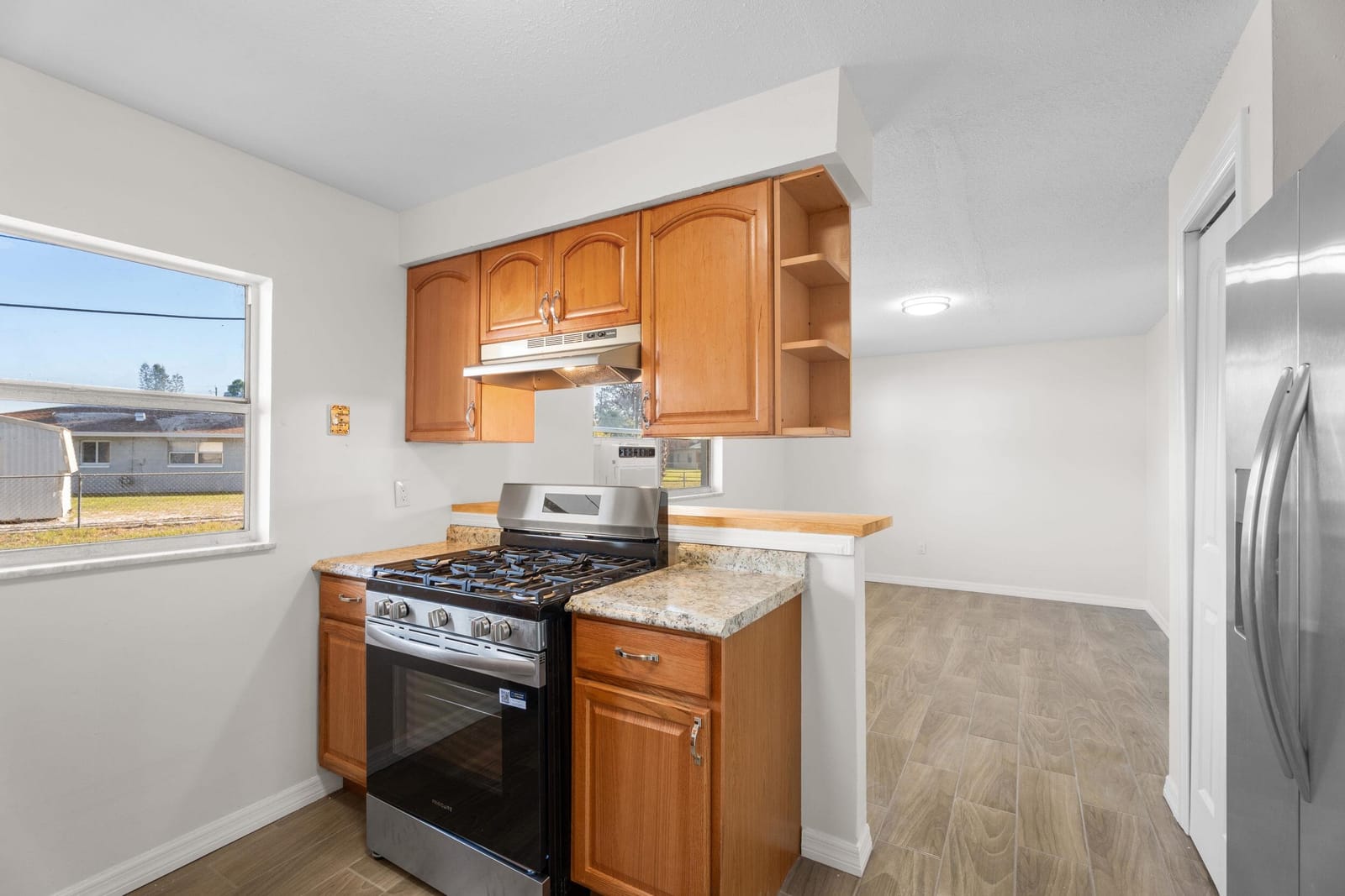 303 Essex Drive, Fort Pierce, FL 34946 photo 7