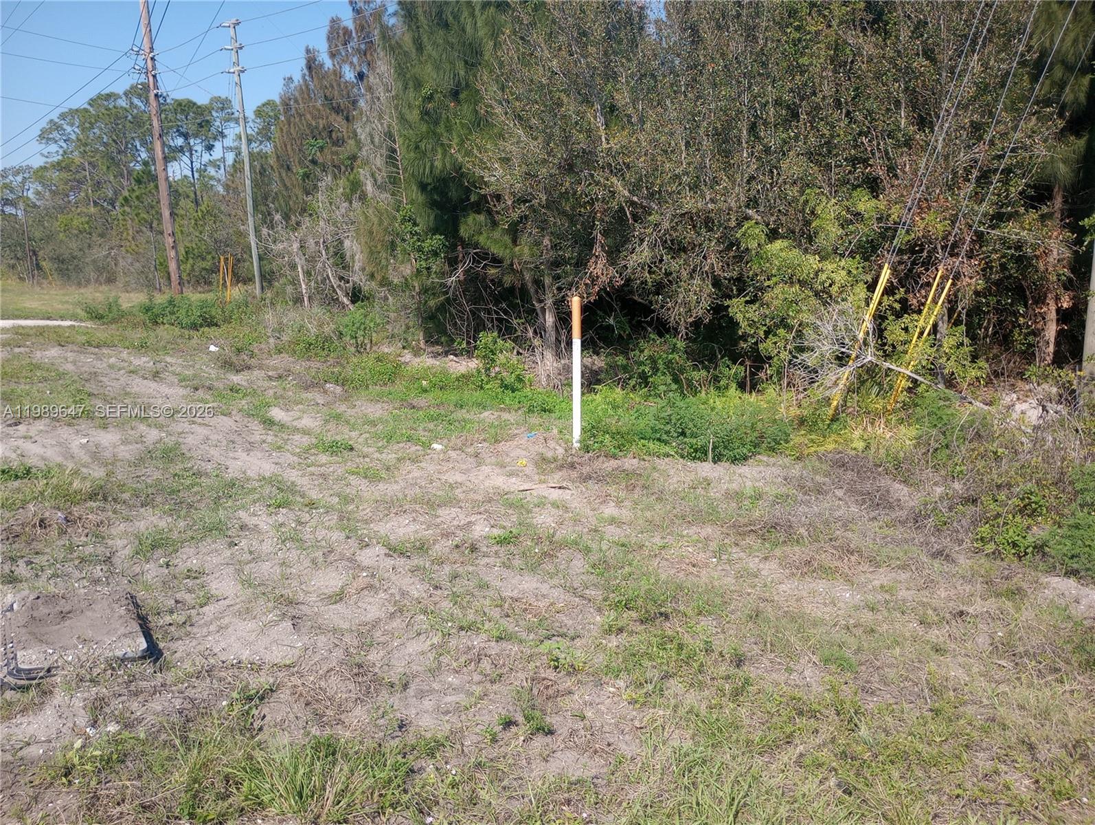 200 Commercial Court, Sebring, FL 33876, Sebring