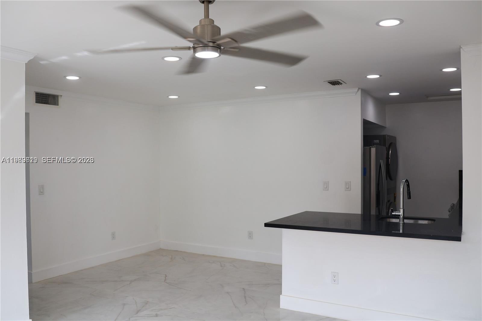 2550 W 67th Place 2232, Hialeah, FL 33016, Hialeah