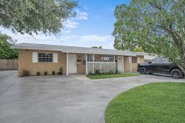 2040 NE 2nd Terrace, sold in Kendall Green Sec, Pompano Beach, FL