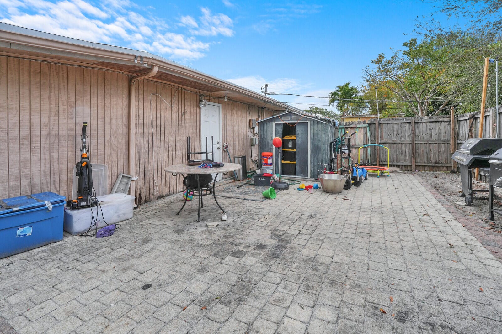 2040 NE 2nd Terrace, Pompano Beach, FL 33060 photo 11