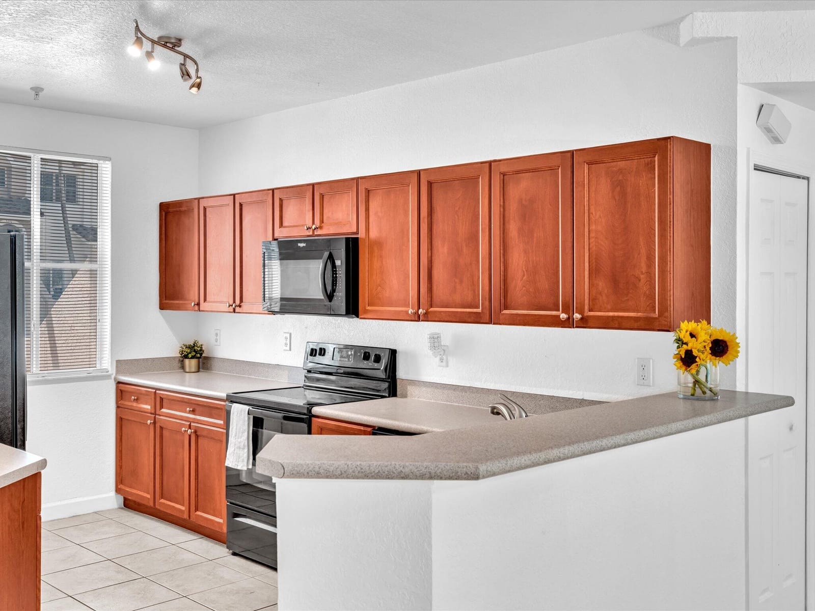 513 Bayfront Drive, Boynton Beach, FL 33435 photo 12