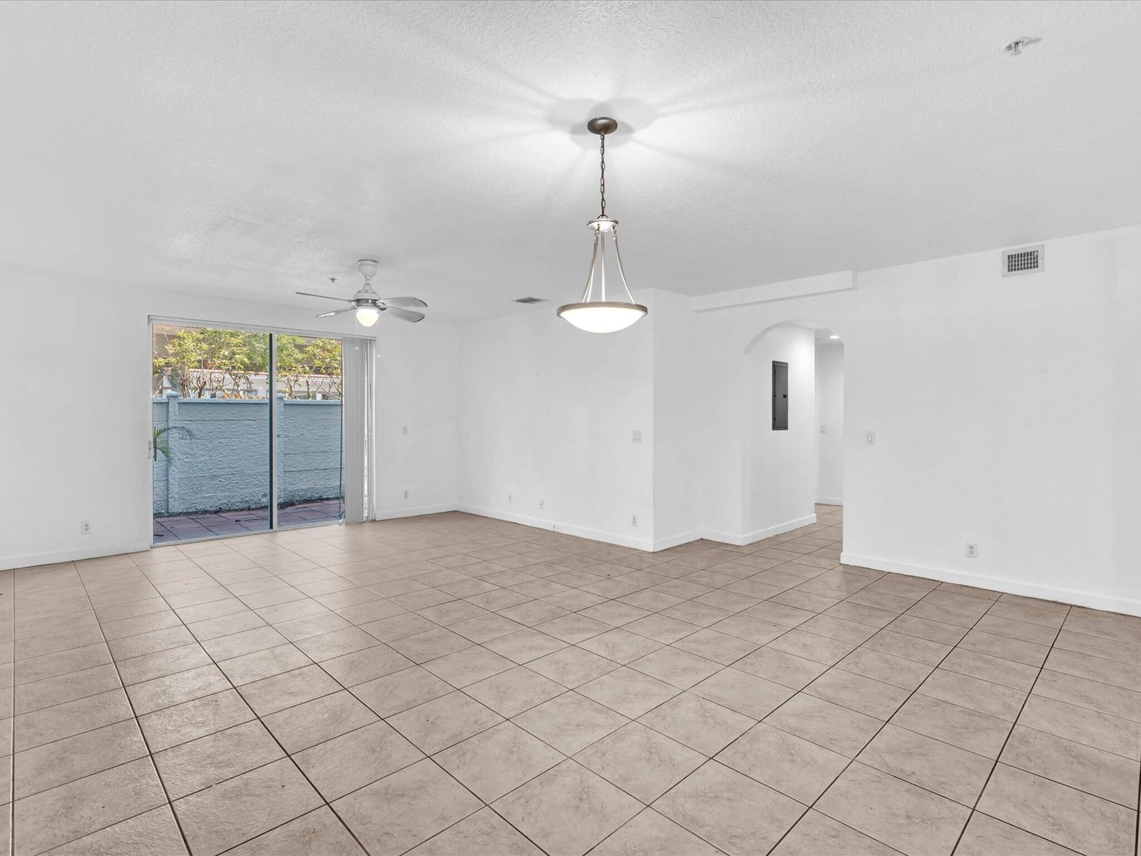 513 Bayfront Drive, Boynton Beach, FL 33435 photo 21