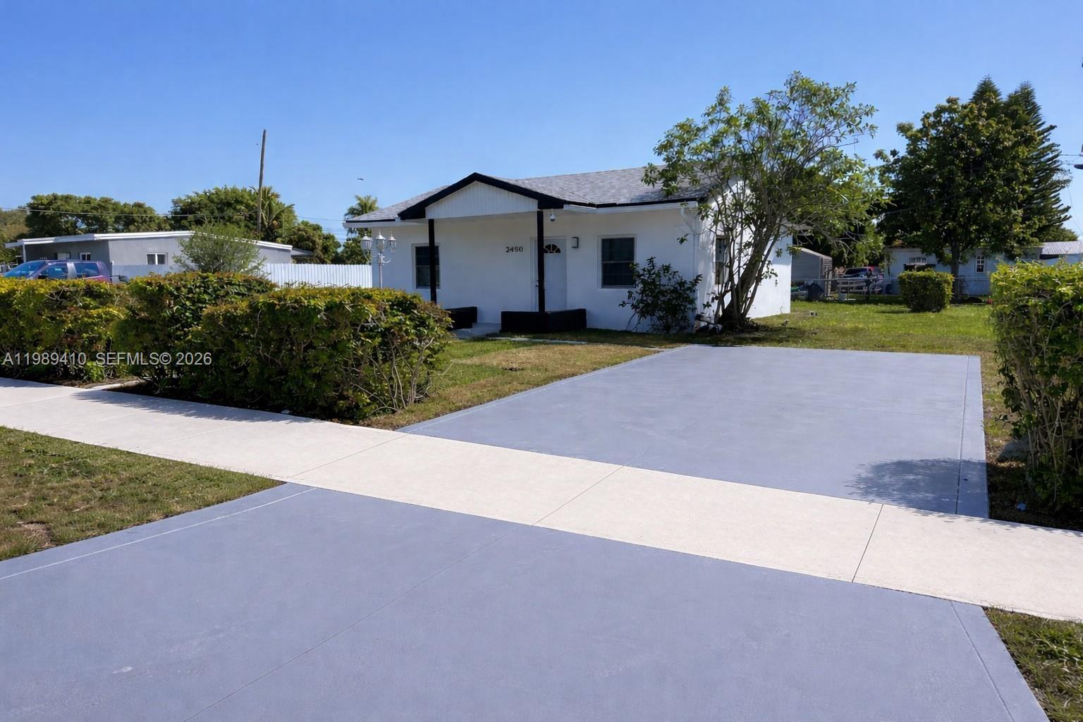2450 NW 157th St Road, Miami Gardens, FL 33054, Miami Gardens