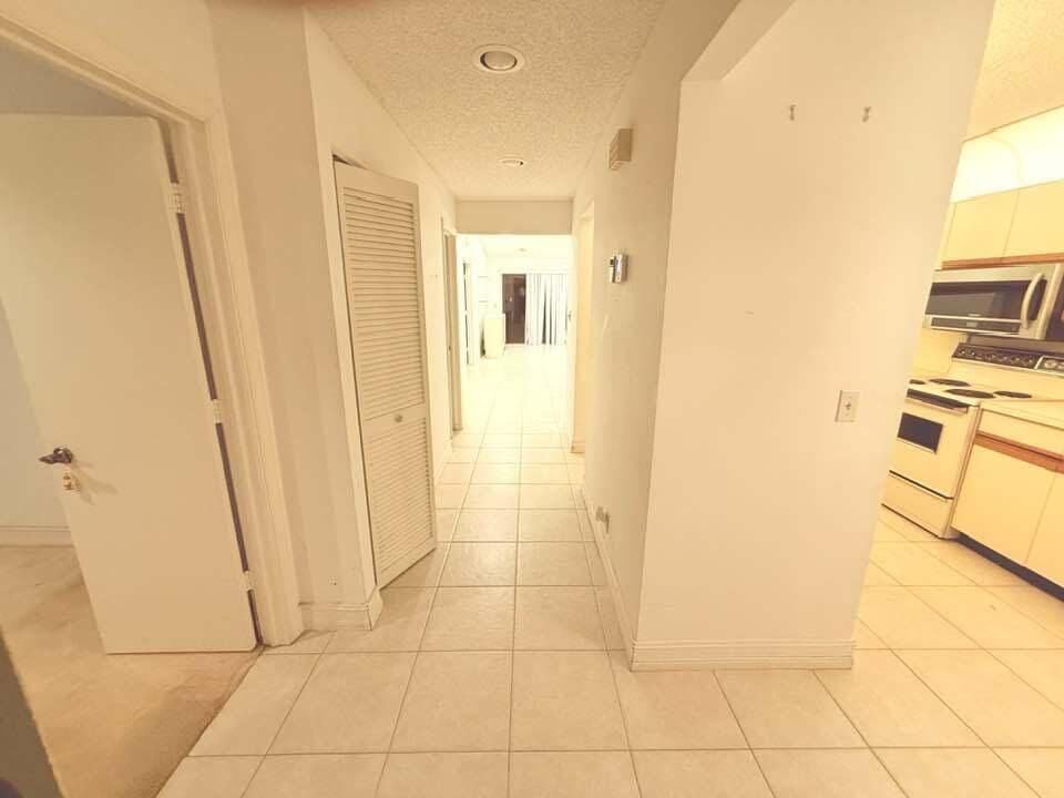 10062 Hickorywood Place, Boynton Beach, FL 33437 photo 5