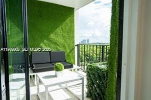 2903 N Miami Beach Boulevard 903, North Miami Beach, FL 33160 photo 12