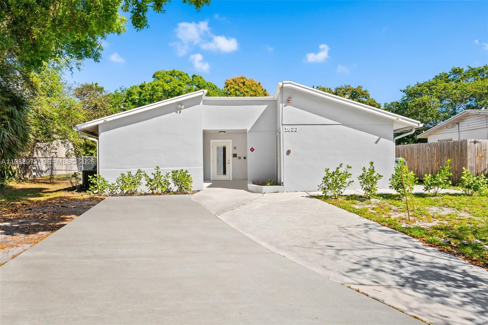 1633 NW 4th Street, Boca Raton, FL 33486, Boca Raton