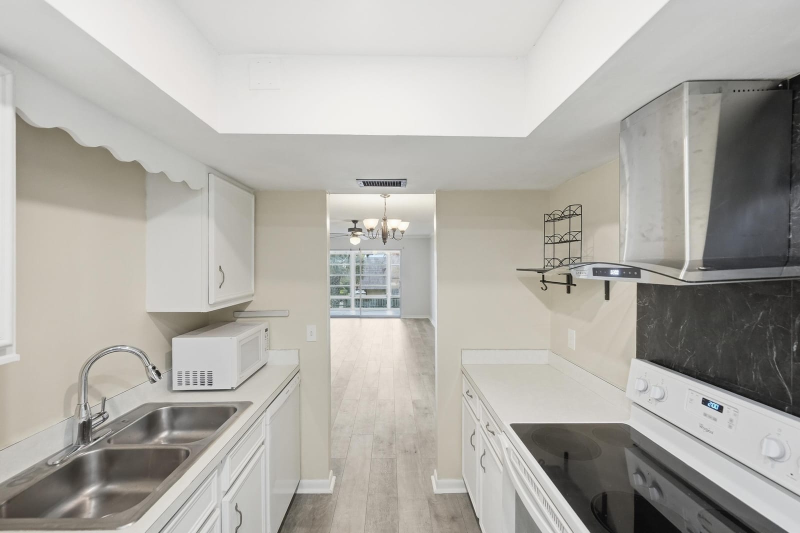 1166 6th Avenue B8 — photo 11