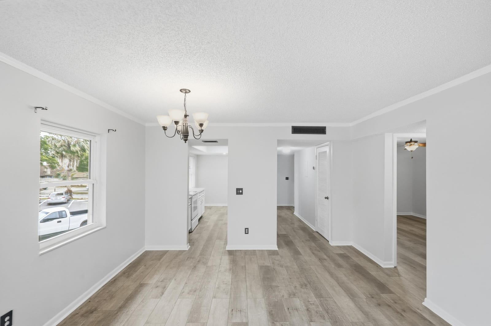 1166 6th Avenue B8 — photo 3