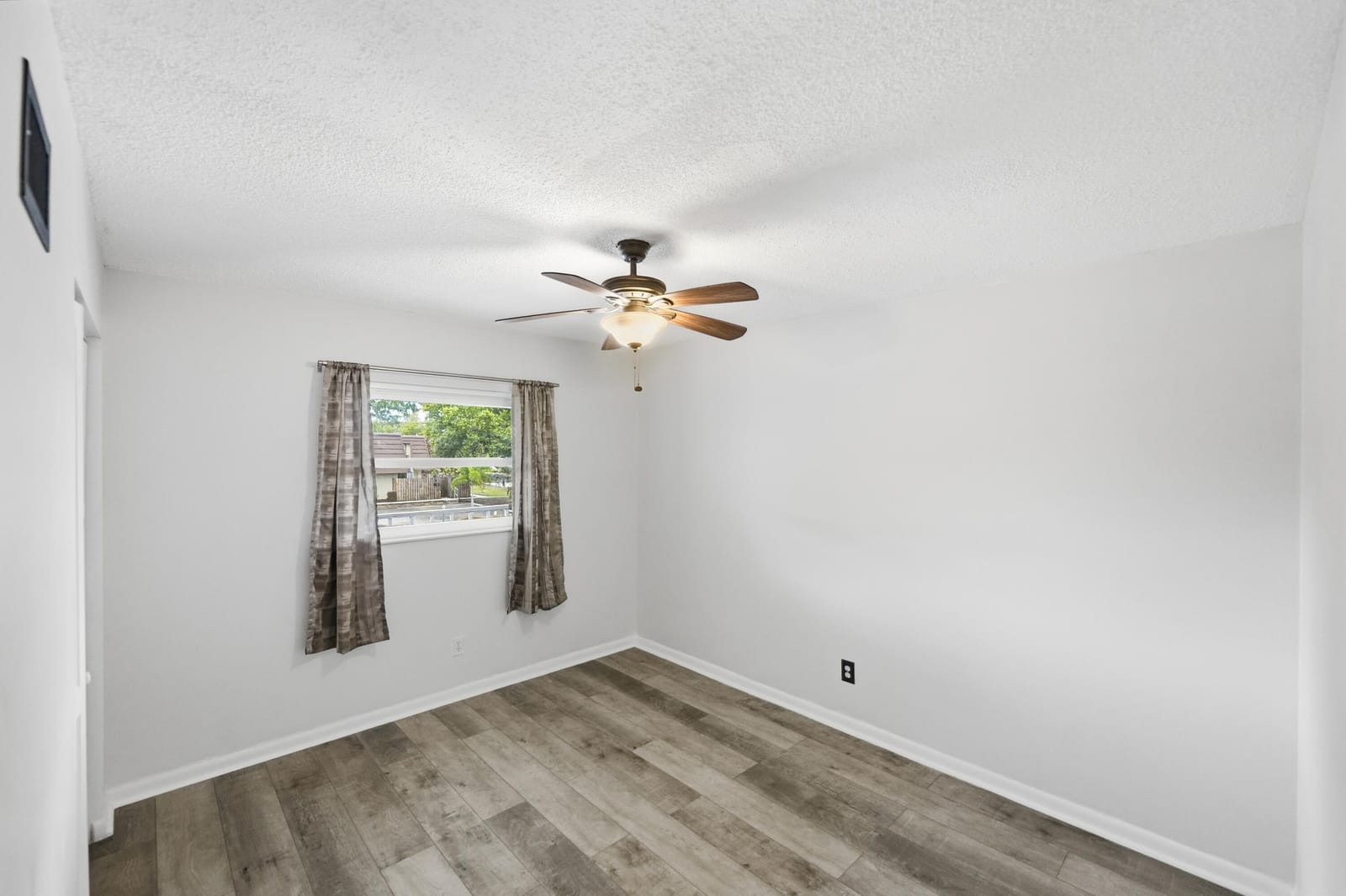 1166 6th Avenue B8 — photo 10