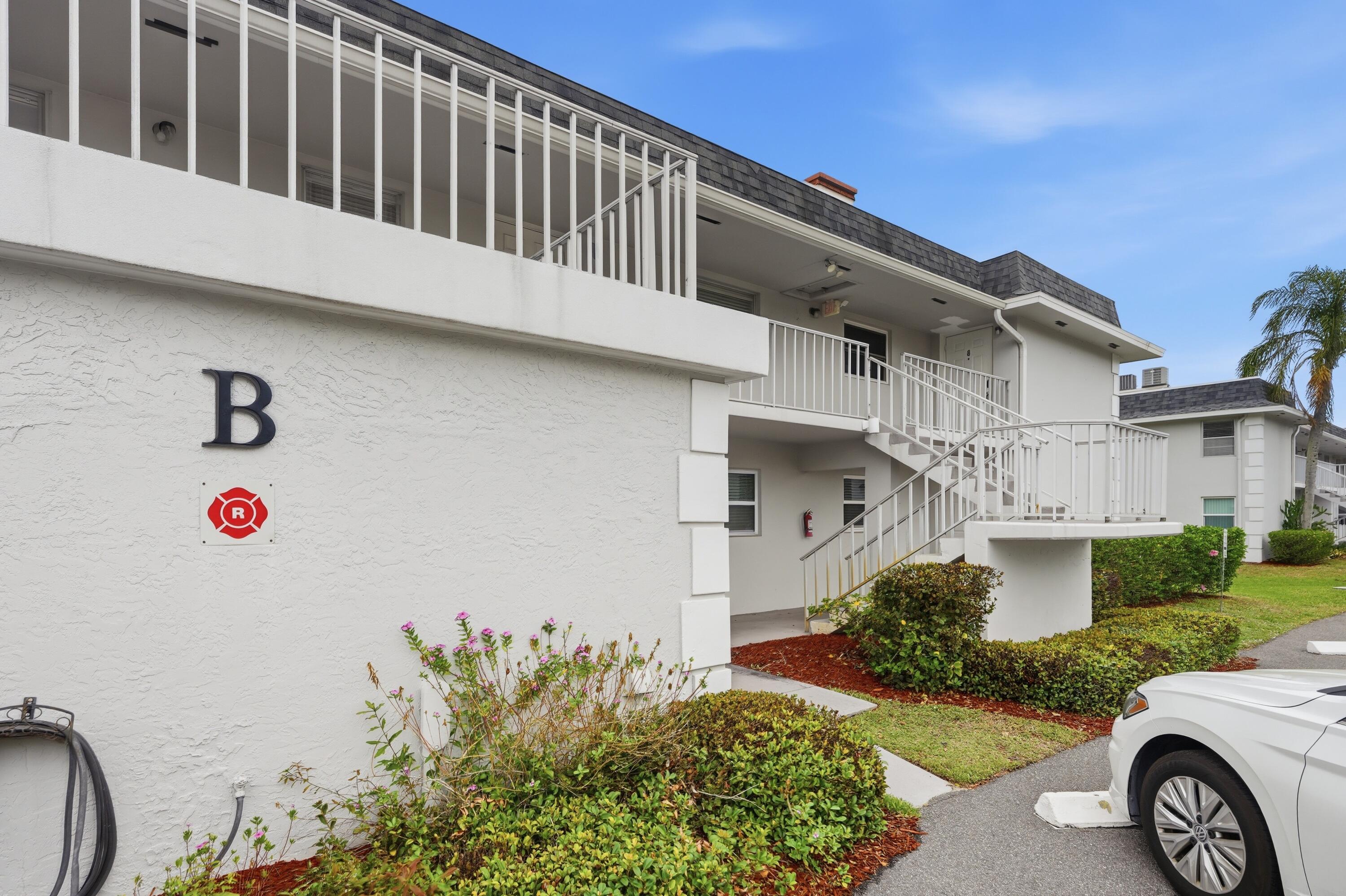 1166 6th Avenue B8, Vero Beach, FL 32960, Vero Beach