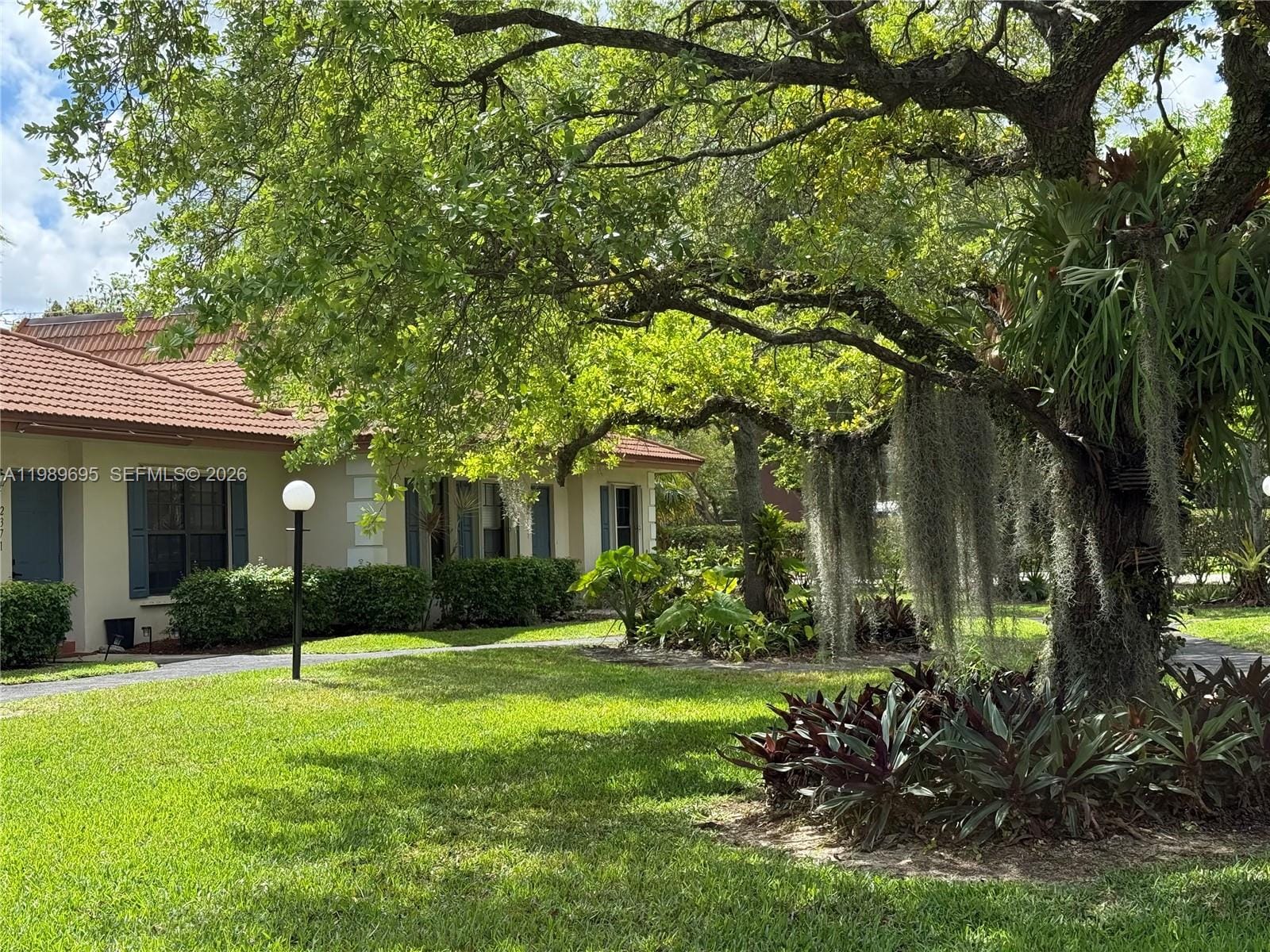 2381 SW 70th Avenue 49, Davie, FL 33317 photo 5