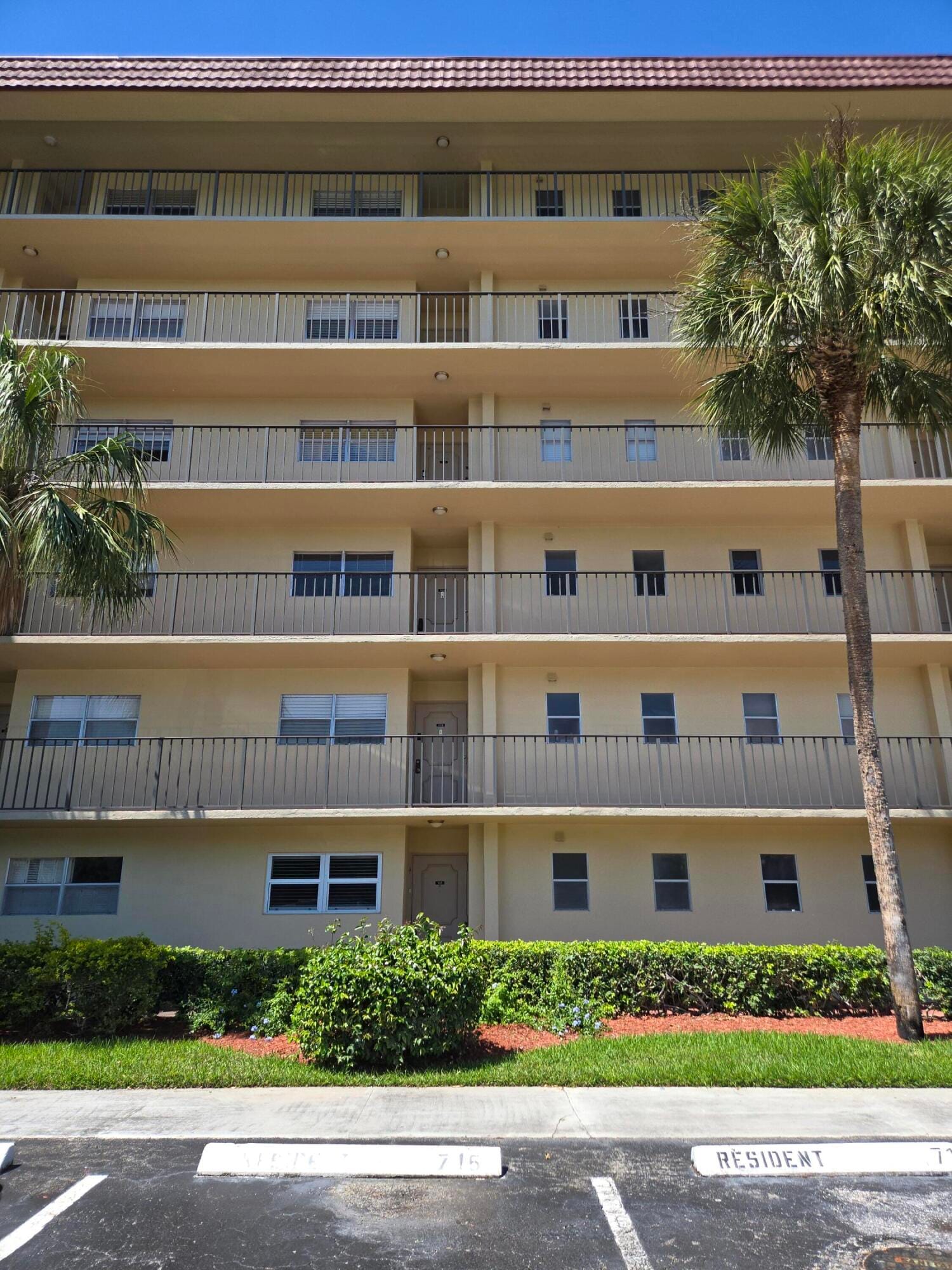 3755 Via Poinciana 108, Lake Worth, FL 33467 photo 4