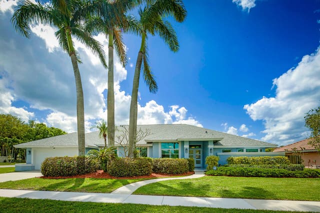 1583 Farmington Avenue, Wellington, FL 33414