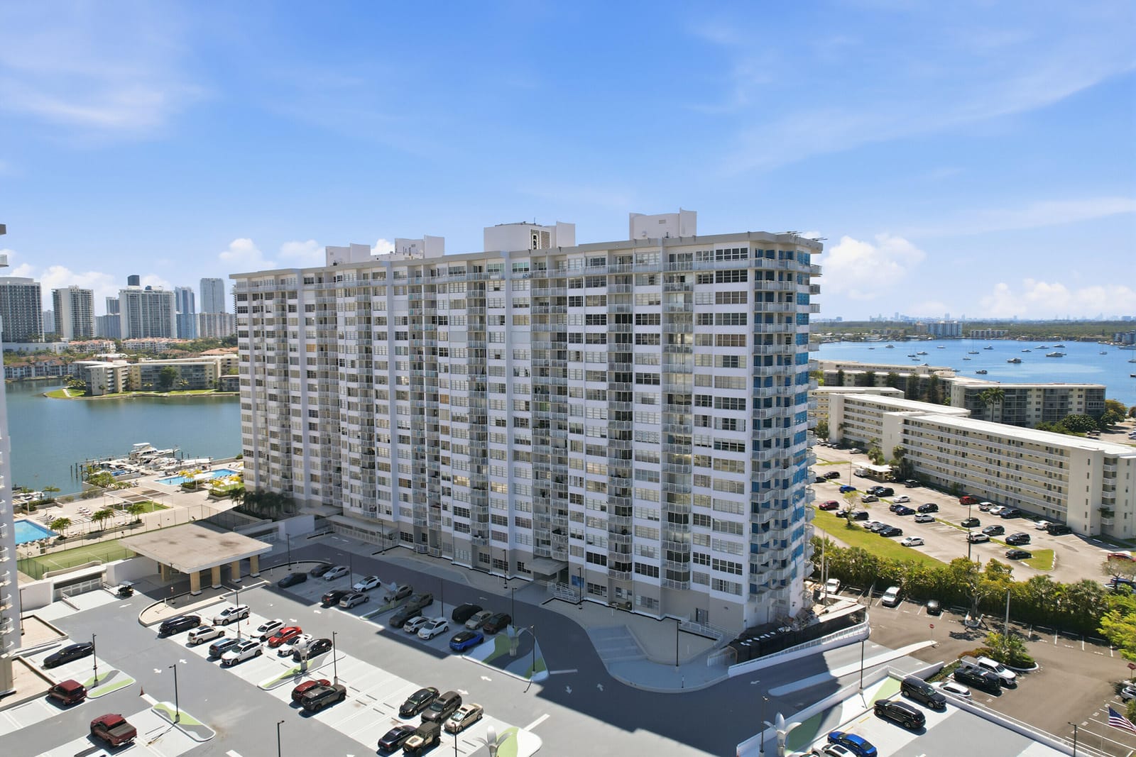 18011 Biscayne Boulevard 1502 — photo 2
