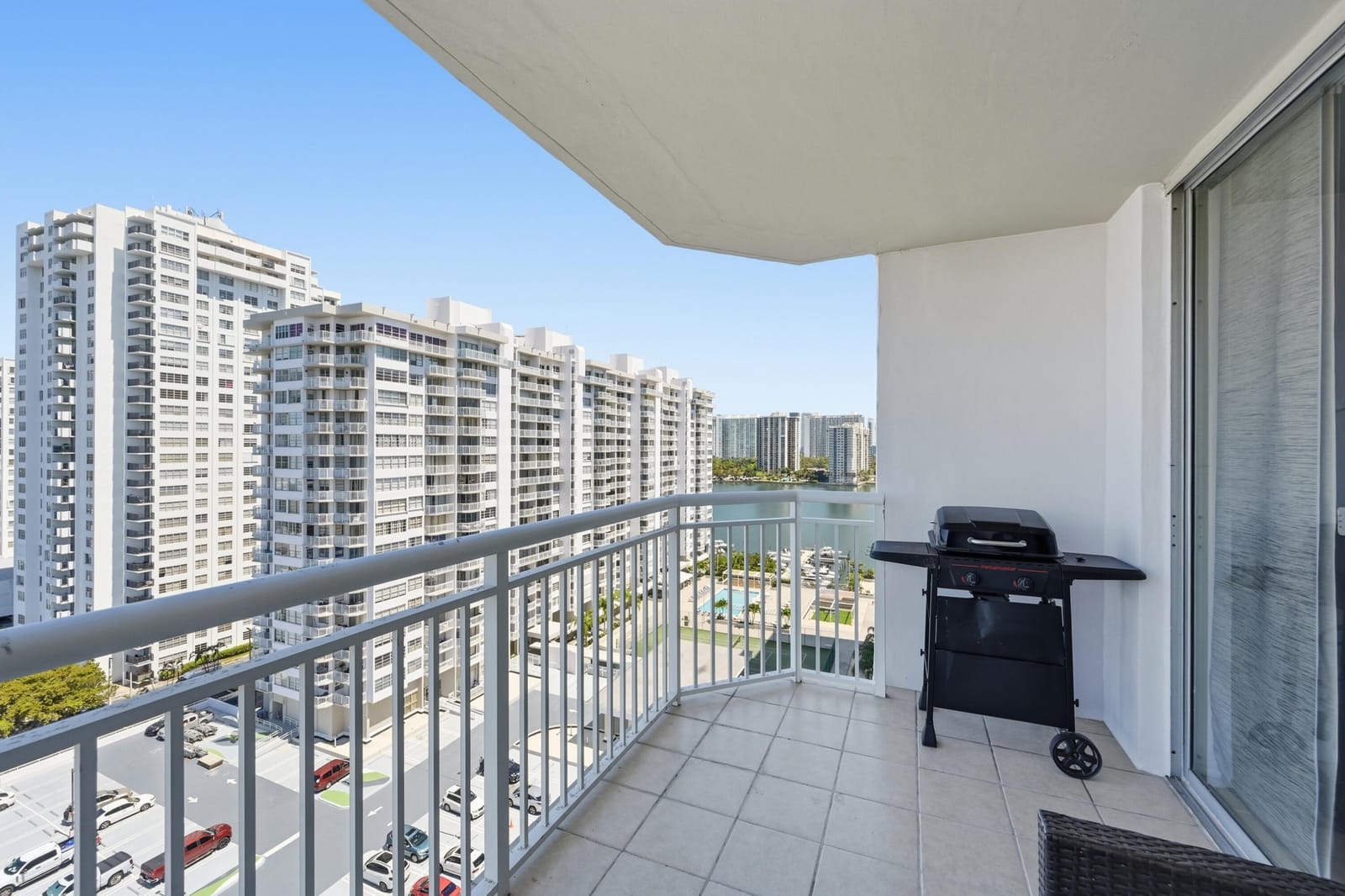 18011 Biscayne Boulevard 1502, Aventura, FL 33160 photo 13