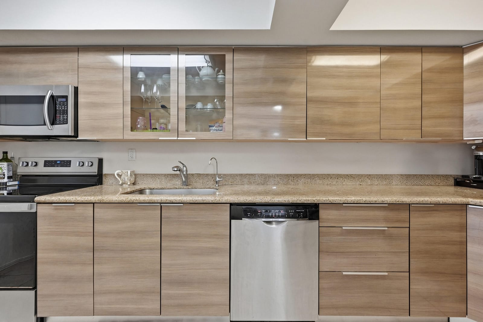 18011 Biscayne Boulevard 1502 — photo 3