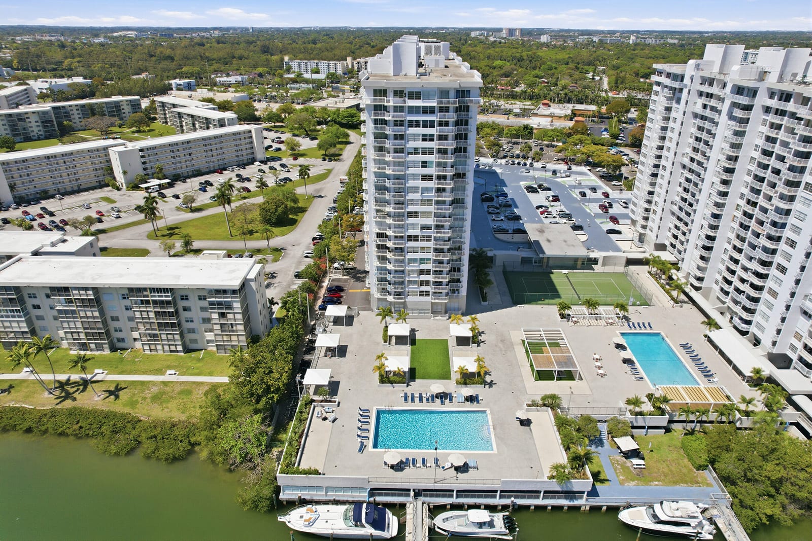 18011 Biscayne Boulevard 1502, Aventura, FL 33160 photo 25