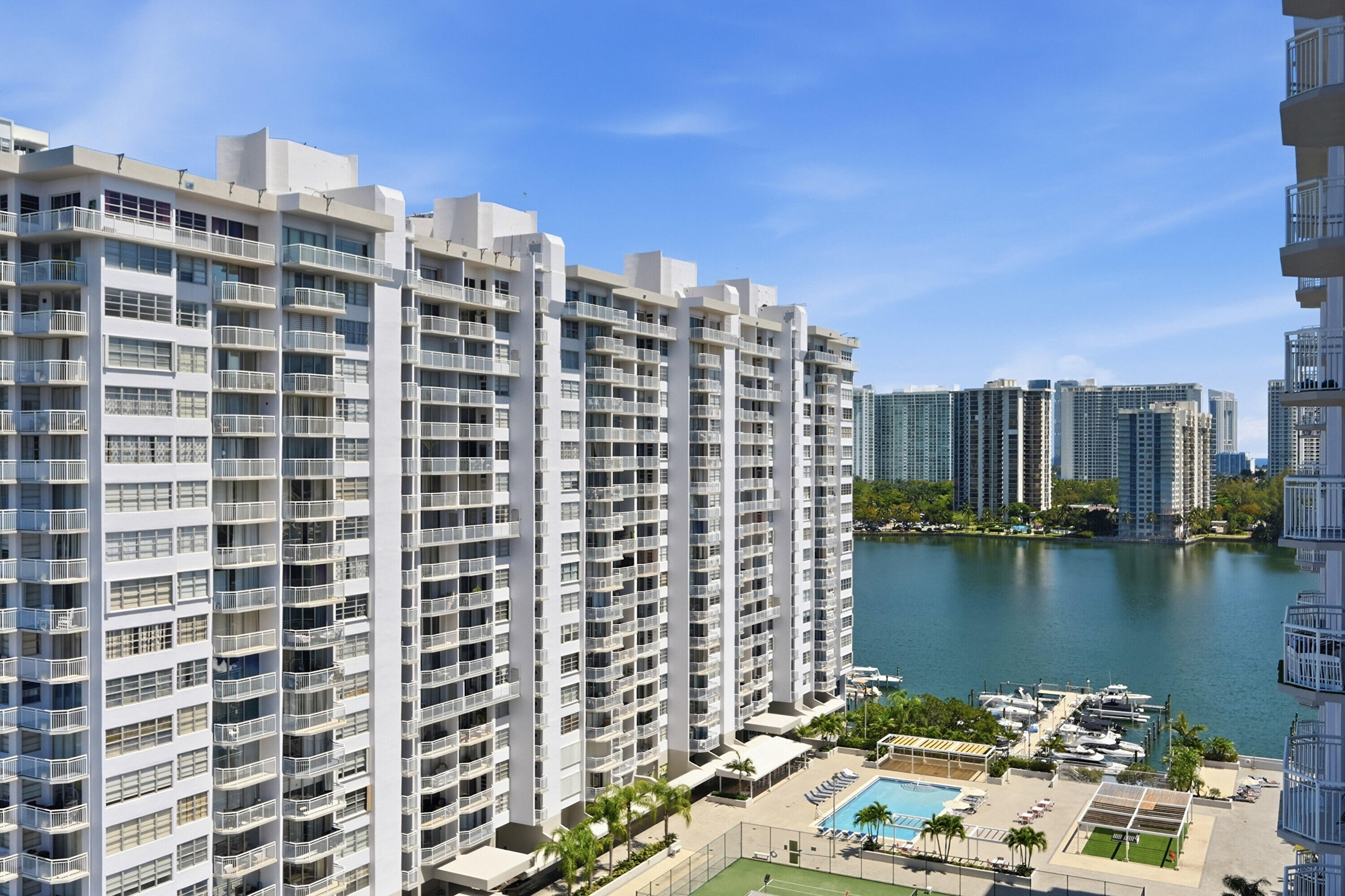 18011 Biscayne Boulevard 1502, Aventura, FL 33160, Aventura