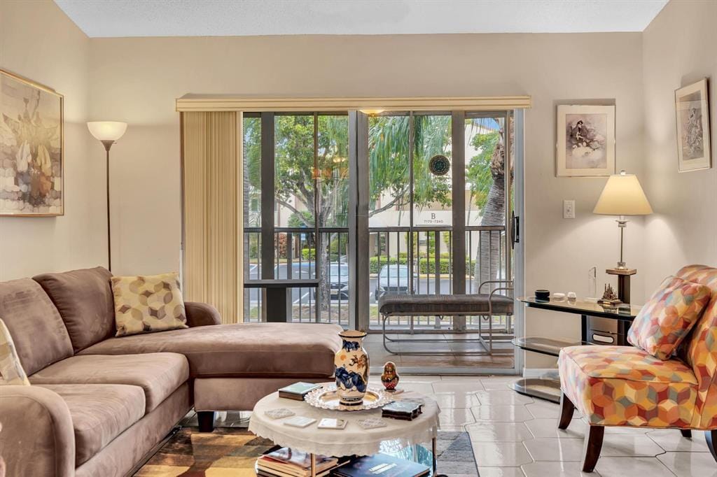 7235 S Devon Drive 209, Tamarac, FL 33321 photo 24