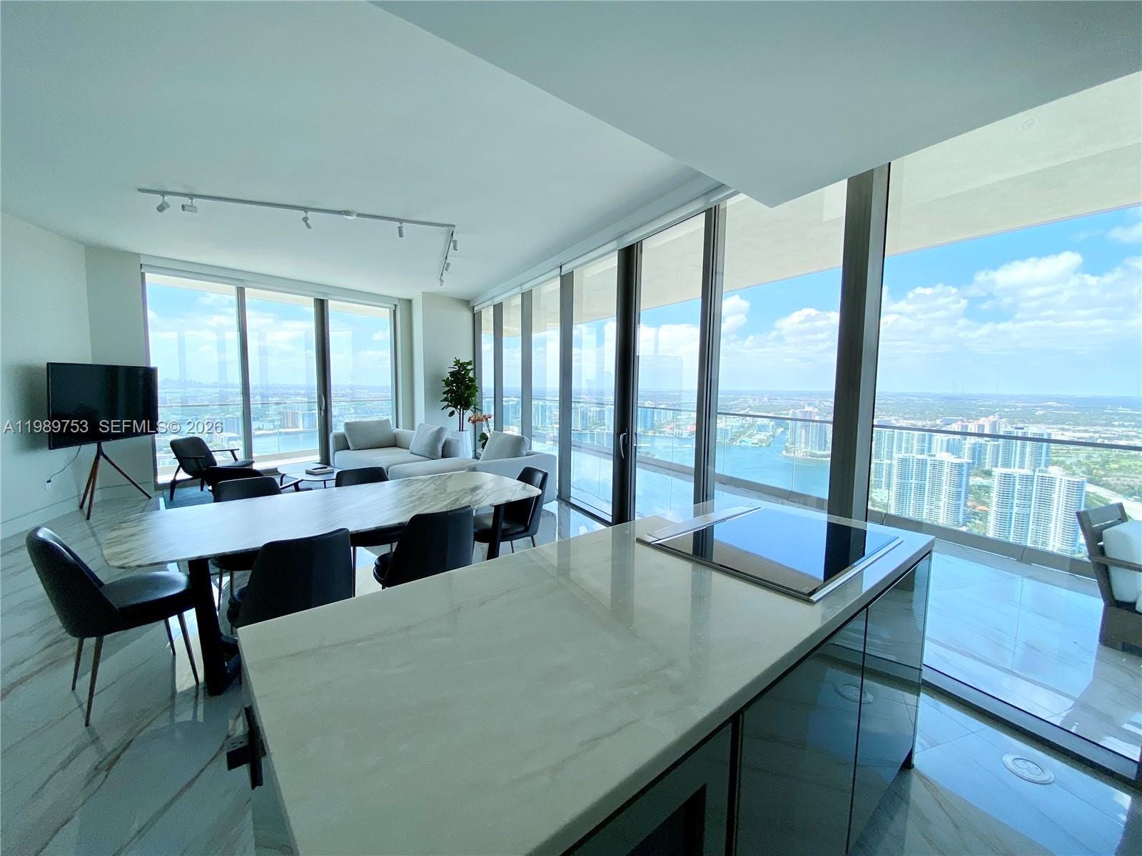 18975 Collins Avenue 5105 — photo 4